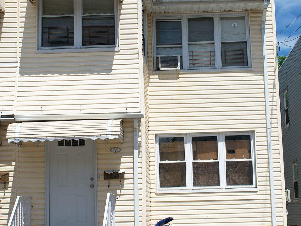 1st image of 9517 77th St
