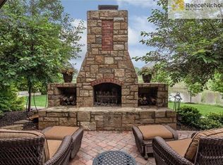 13812 Outlook St, Overland Park, KS 66223
