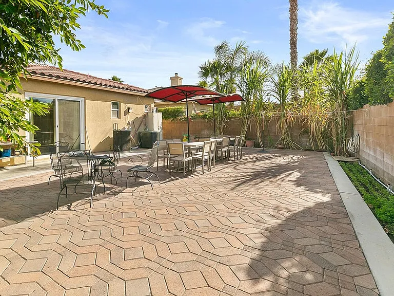 46211 Roadrunner Ln — Photo 26