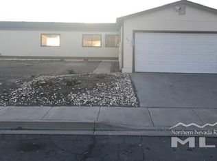 921 Green Valley Dr, Fernley, NV 89408