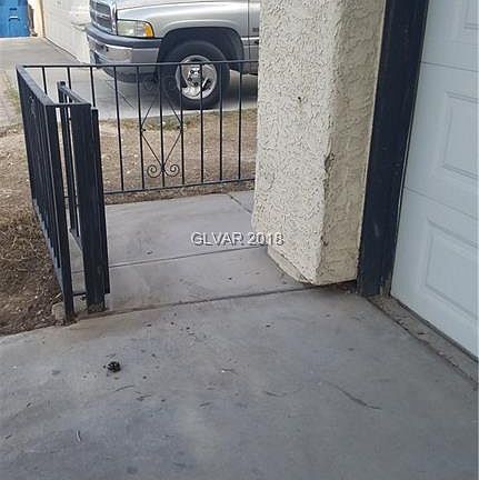 5th image of 3890 Steinbeck Dr
