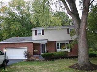 2025 Burning Tree Ln, Youngstown, OH 44505