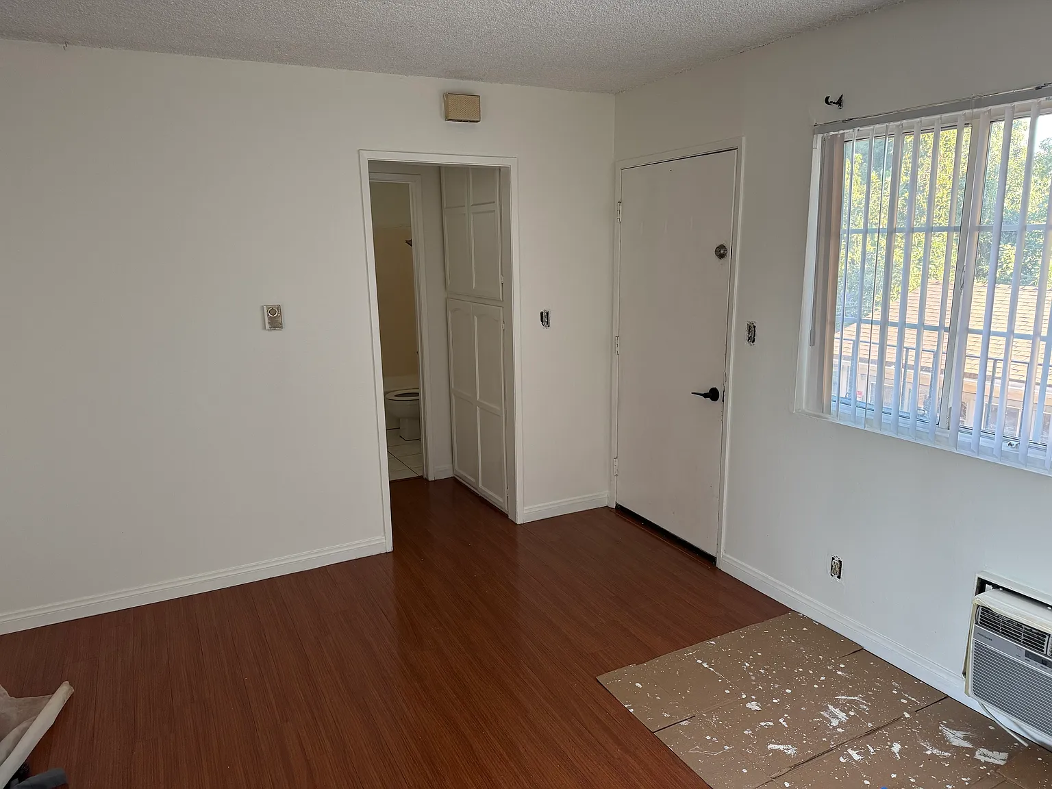 Studio, 600 sqft, $1,450 — Photo 3