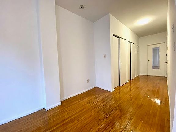 5th image of 121 E 12th St APT 7J