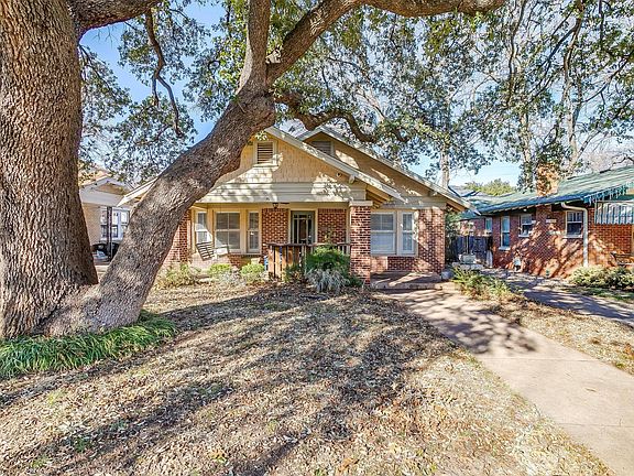 3rd image of 2316 W Magnolia Ave