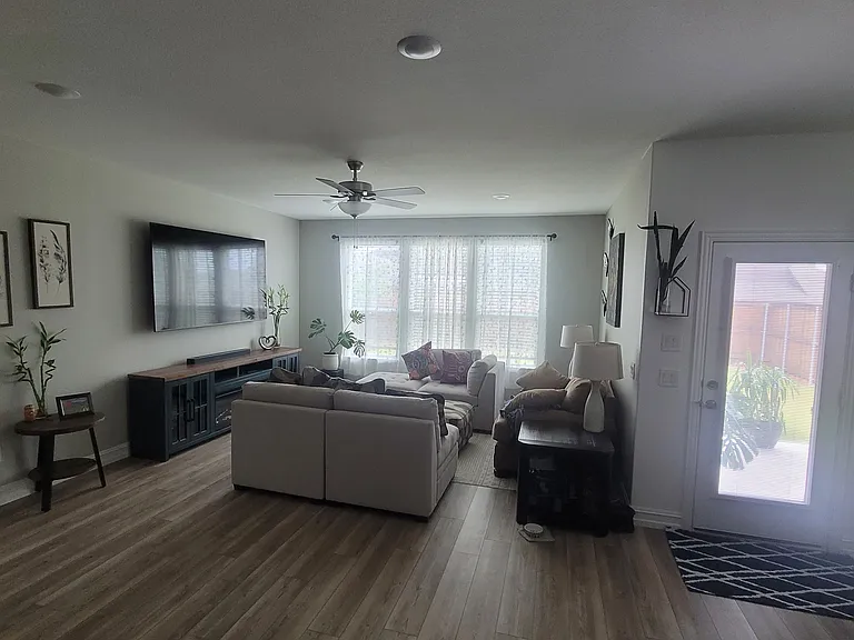 532 Wickerdale Way — Photo 29