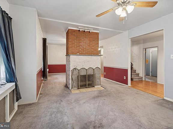 5th image of 3804 Rosemont Ave