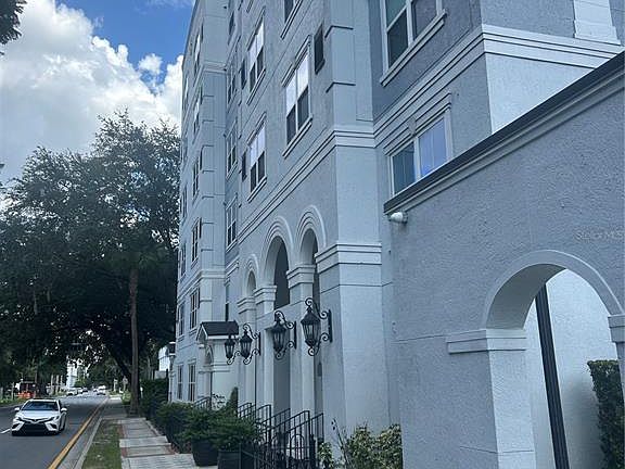 2nd image of 304 E South St Unit 6025