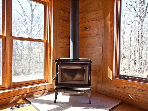5th image of 13313 Longridge Ln