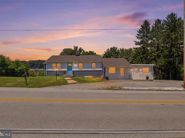 2260 S George St, York, PA 17403