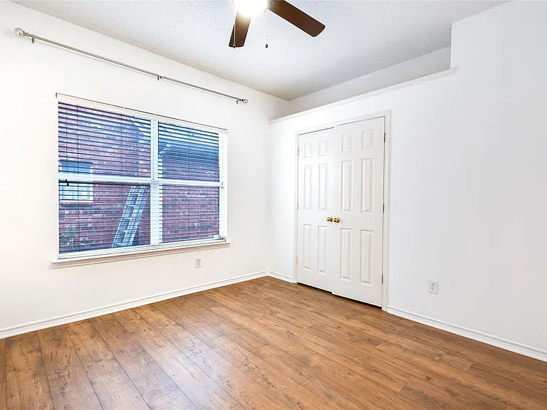 1613 Hightimber Ln — Photo 27