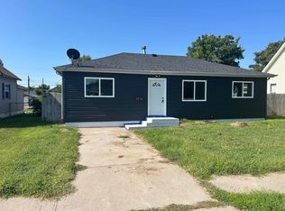 807 Washington St, Gothenburg, NE 69138