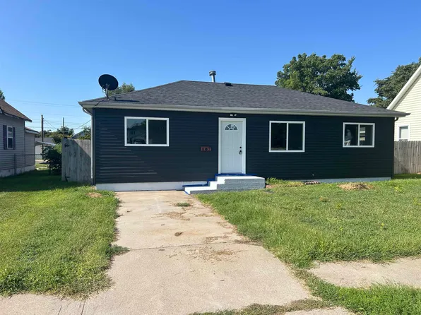 807 Washington St, Gothenburg, NE 69138