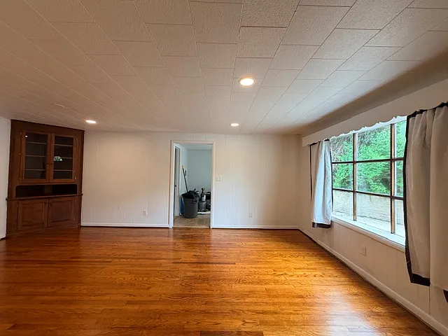 3617 Littlestown Pike — Photo 11