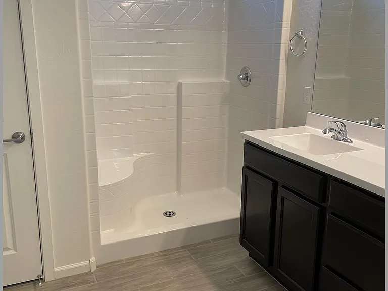 815 W Nova Pl — Photo 4