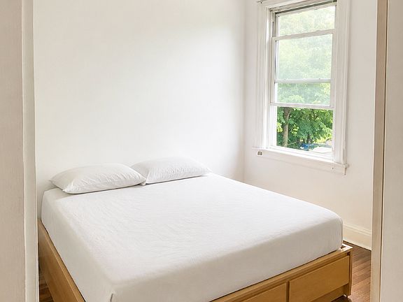 4th image of 860 State St #2E