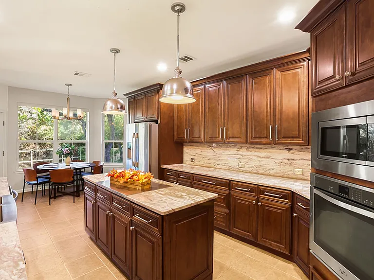 2911 Dason Ledge — Photo 13