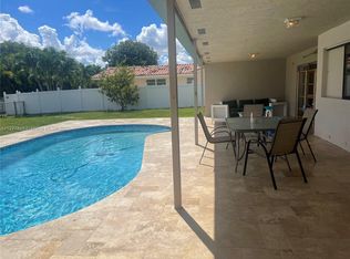 4800 Van Buren St, Hollywood, FL 33021