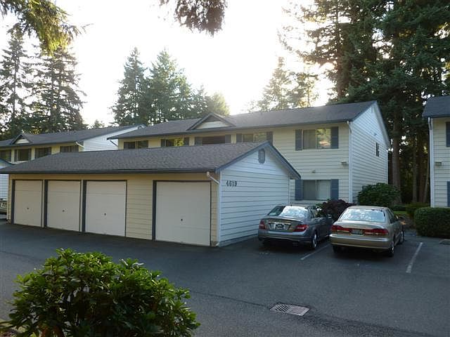 1st image of 4619 Grandview Dr W