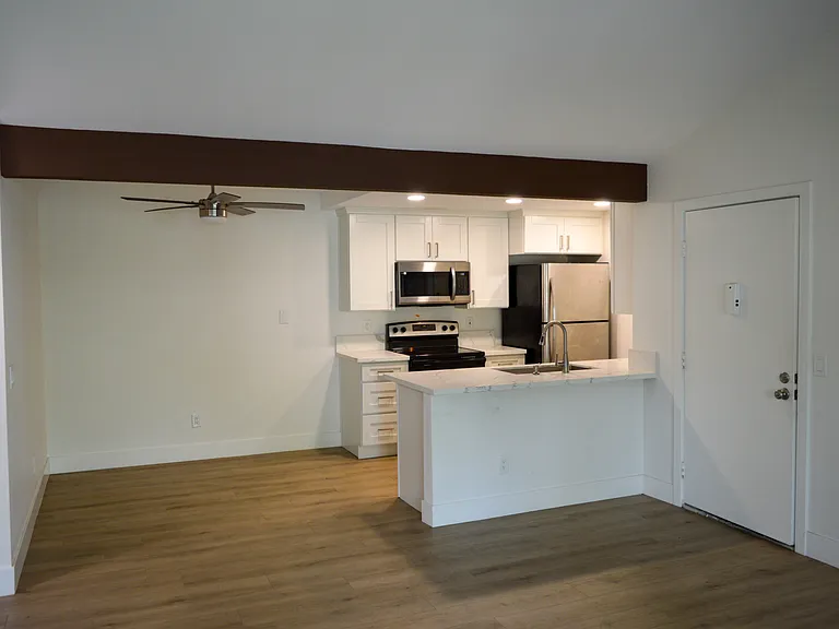 3535 Banbury Dr #178 — Photo 7