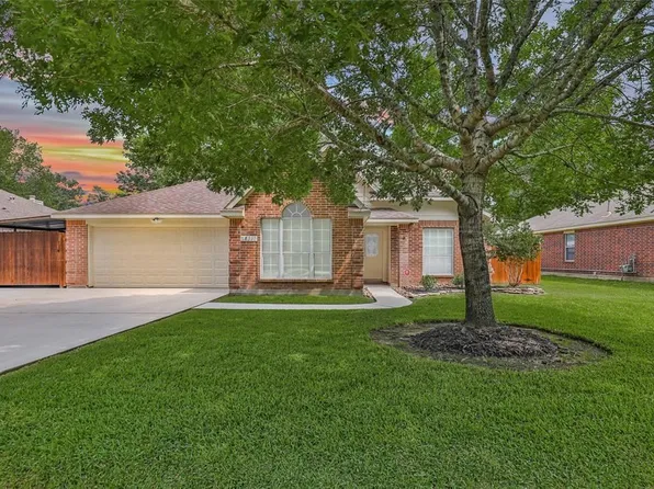 18331 Steele Point Dr, Crosby, TX 77532