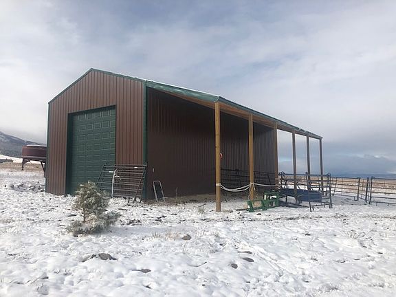 14 ft RV barn/ awaning