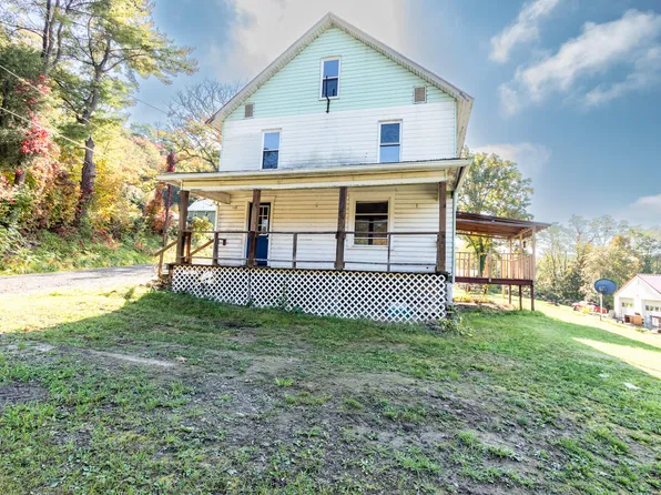 18 Bills Rd, Clearfield, PA 16830