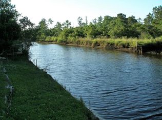 4094 Shark St, Bay St Louis, MS 39520