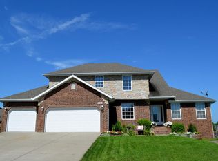 1001 N 20th Ave, Ozark, MO 65721