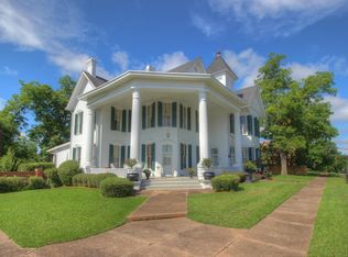 185 W 5th St, Rusk, TX 75785