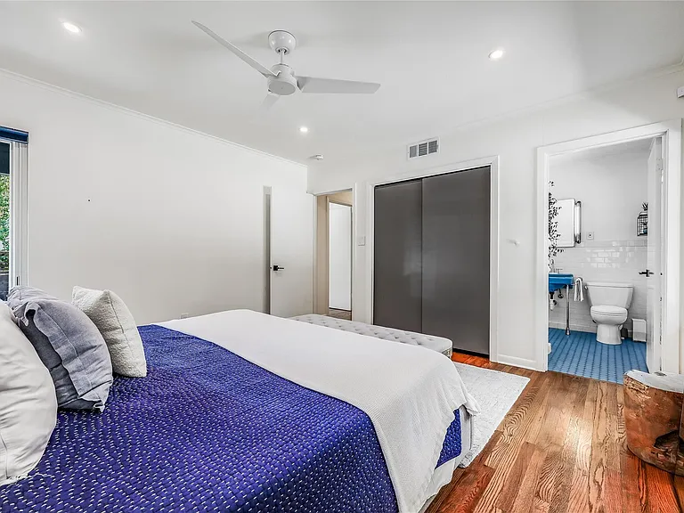 1618 Waterston Ave — Photo 32