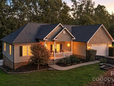 2532 Whistler Ct, Newton, NC, 28658