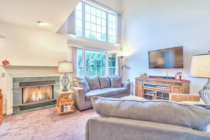 1st image of 3006 Jockey Hollow Dr