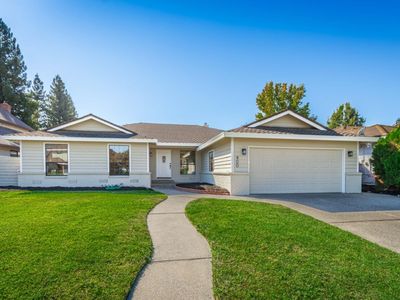 400 Deer River Way, Sacramento, CA, 95831