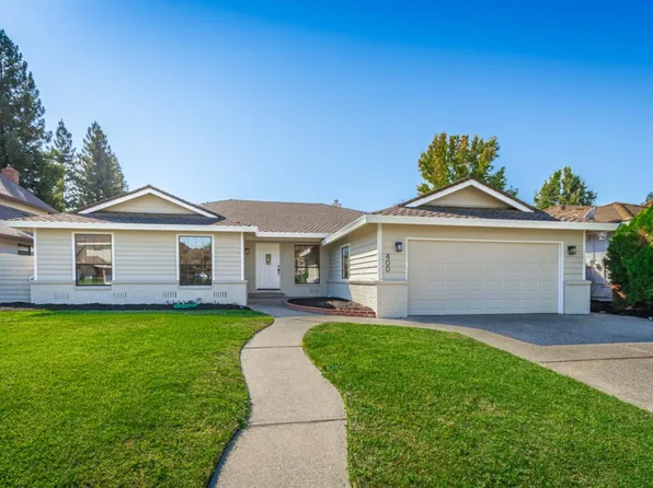 400 Deer River Way, Sacramento, CA 95831