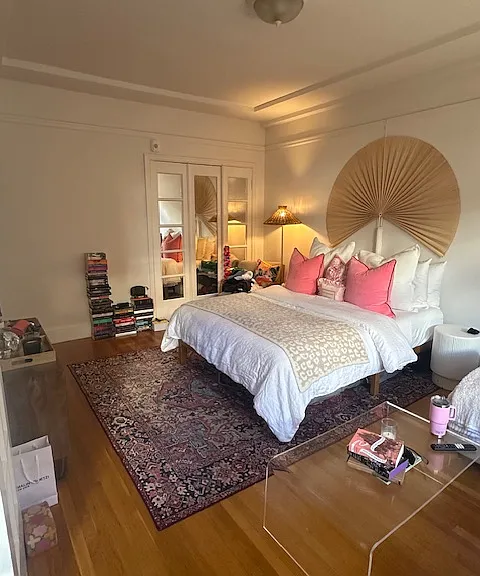 820 Jones St — Photo 1