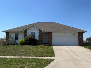 1123 S Tanner Dr, Springfield, MO 65802