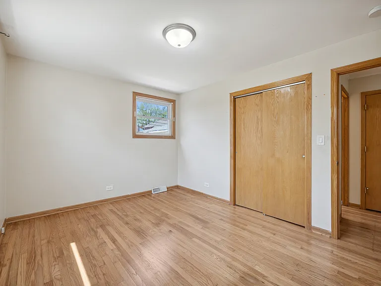 3228 Washington St — Photo 14