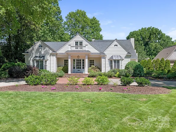 2410 Vernon Dr, Charlotte, NC 28211