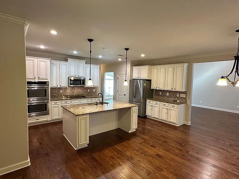 7294 Old South Dr — Photo 9