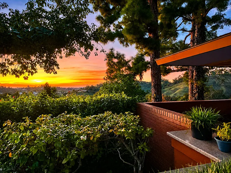 540 Reposado Dr — Photo 8