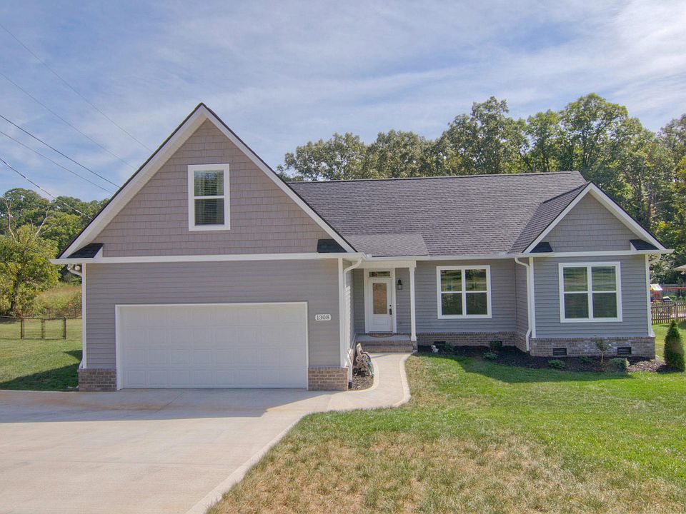 1st image of 1308 NE Charles Dr