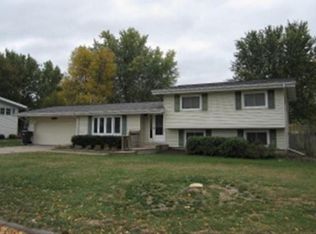 1012 E Wisconsin St, Prairie Du Chien, WI 53821