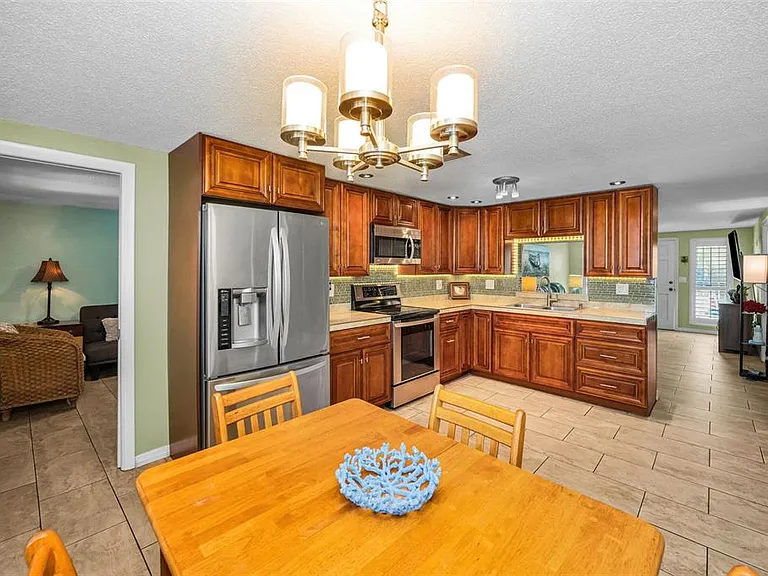 1000 Crane Ct — Photo 20