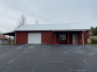 13415 Cemetery Rd, Bowling Green, KY 42103