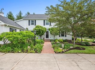 7645 Woodspring Ln, Hudson, OH