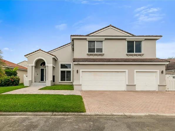 5321 SW 32nd Ave, Davie, FL 33312