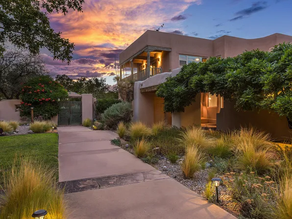 257 Camino De Lucia, Corrales, NM 87048