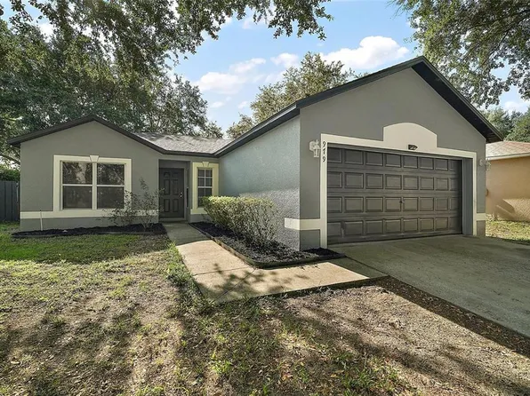 979 Mayfair St, Eustis, FL 32726