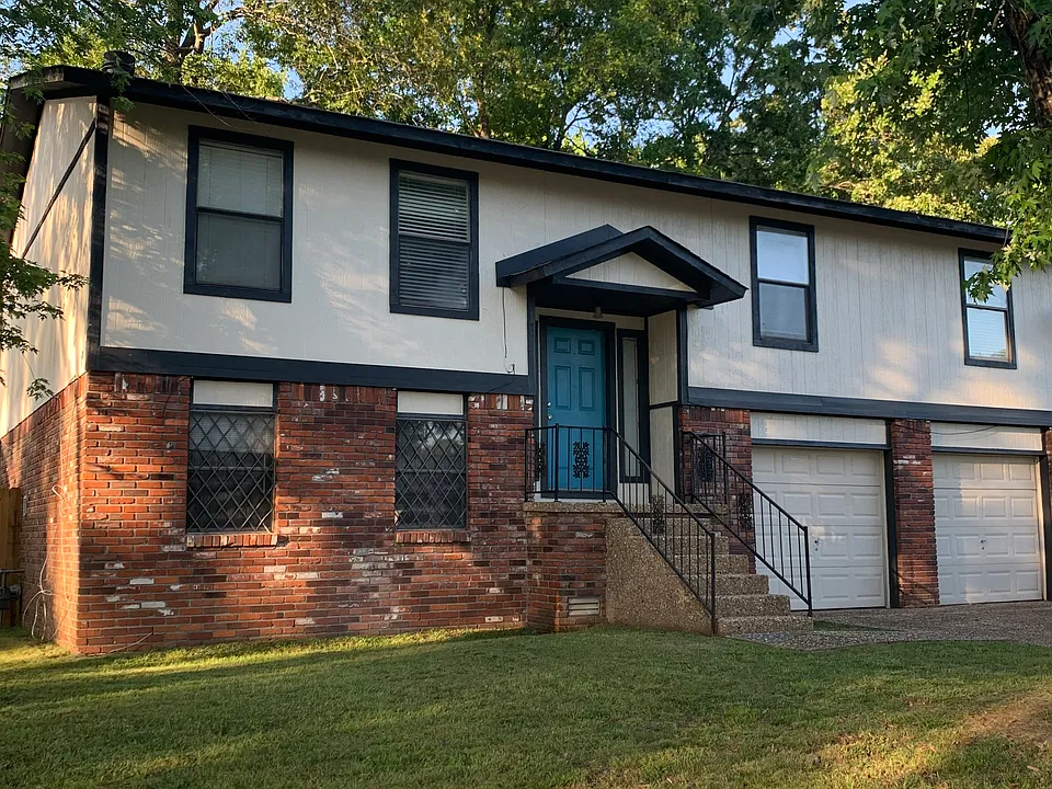 1500 Coolhurst Ave